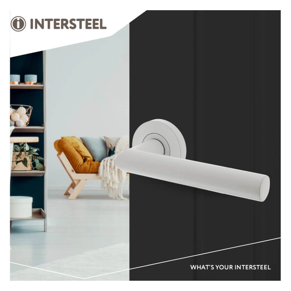 Strakke deurklink Bastian rond rozet wit Intersteel 8714186494028