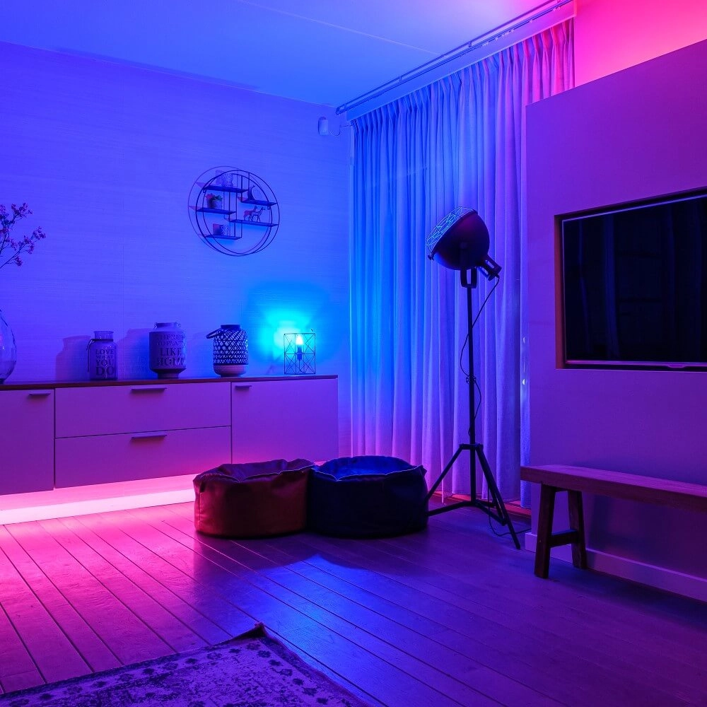 E27 - 800 lumen - RGB AduroSmart 644558228617
