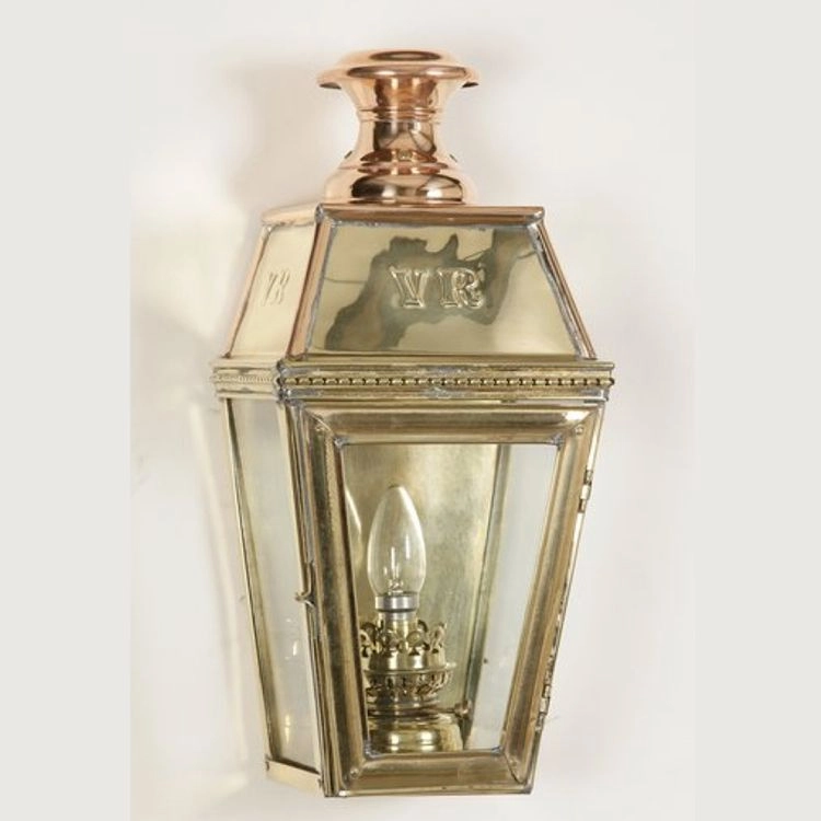 Landelijke buitenlamp Kensington Passage handgemaakt - gepoetst goud (PBUL) Limehouse 8716803506688