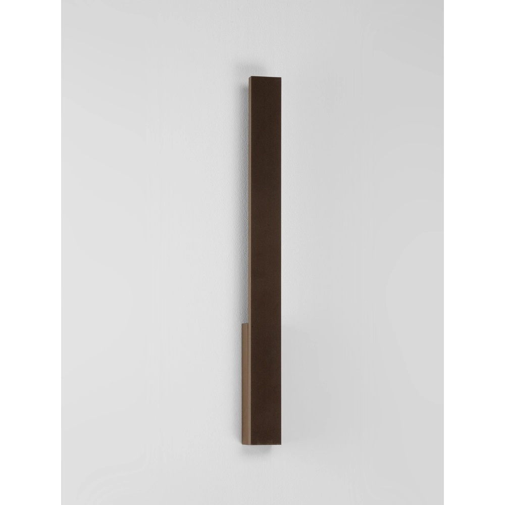 Strakke wandlamp Isos roestbruin 61cm Lyora 5212017472380