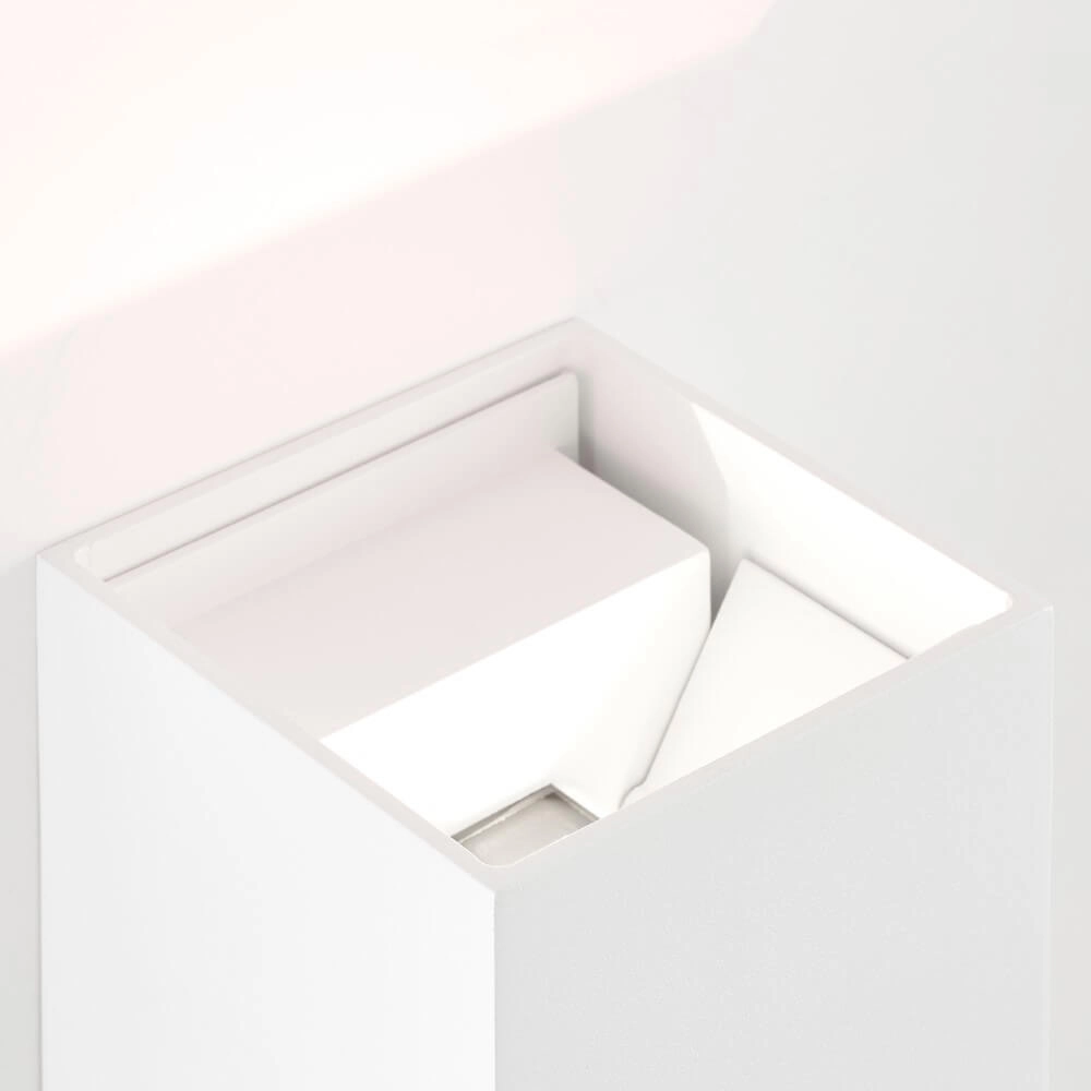 Wandlamp Isak 10 x 10cm wit Brilliant 4004353349270