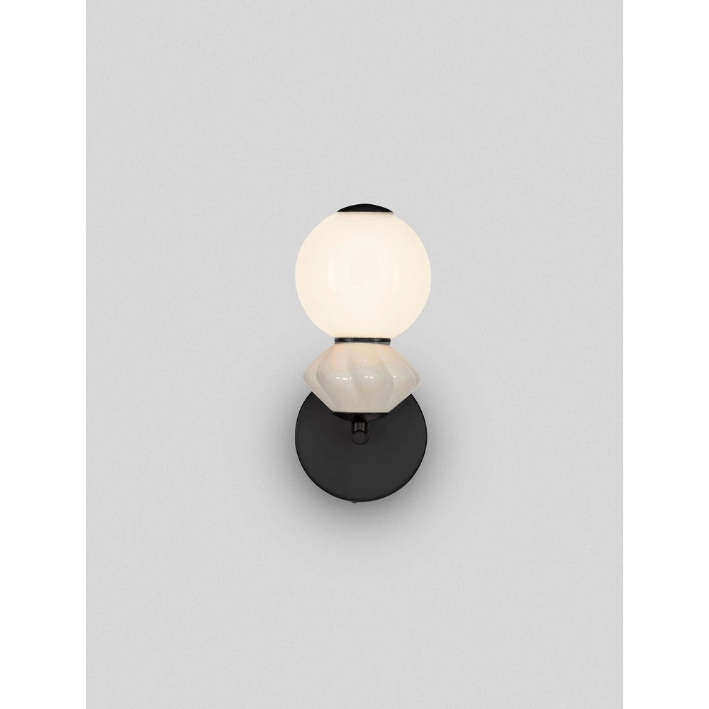 Wandlamp Pallina wit - grijs Lyora 5212017484048