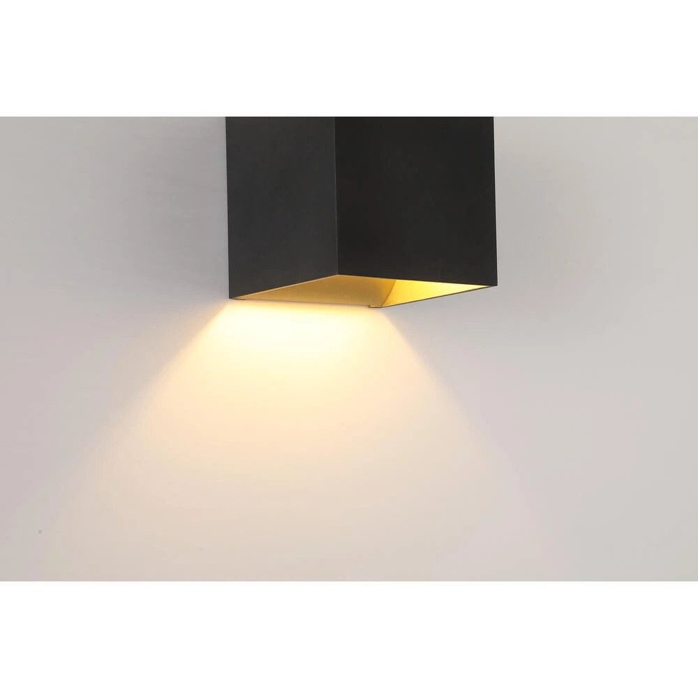 Vierkante wandlamp Sifor zwart met goud Lyora 5053423285092