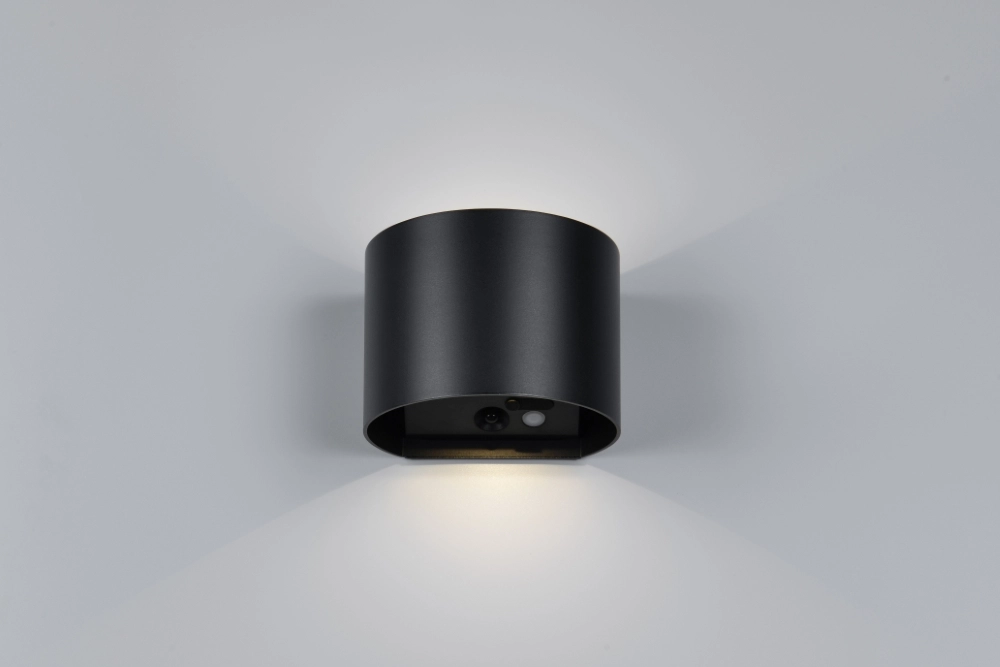 Oplaadbare wandlamp Genie zwart met sensor Trio 4017807636321