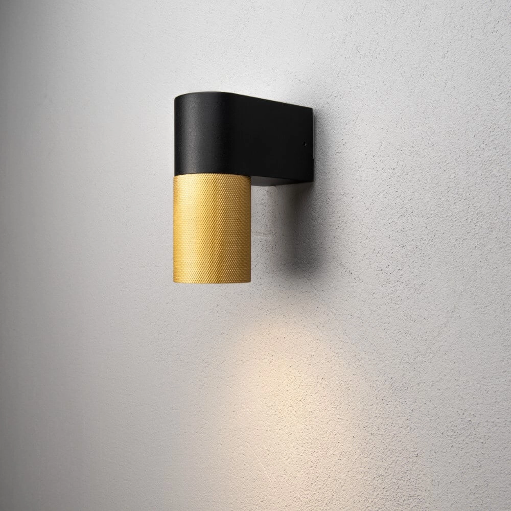 Leuke wandspot Temi zwart met goud KonstSmide 7318306667586