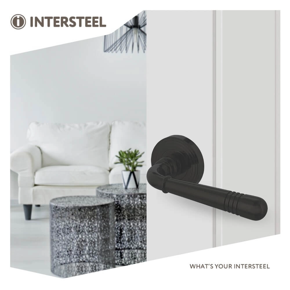 Landelijke deurklink Helena met nok zwart Intersteel 8714186568095