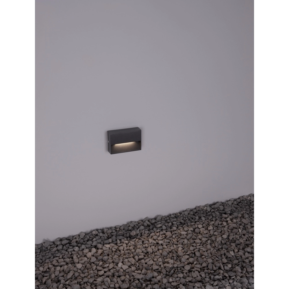 Strakke wandlamp Vision antraciet Lyora 5212017432841