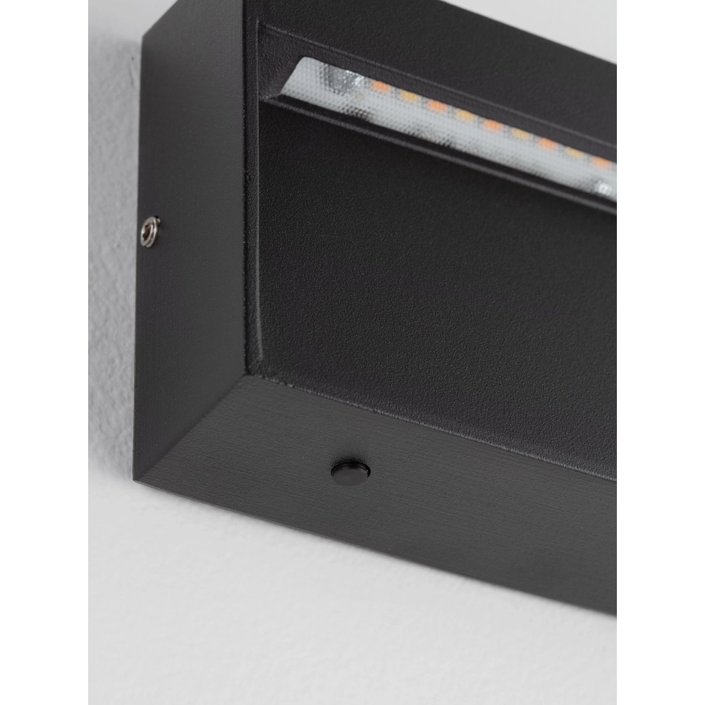 Zwarte wandlamp Drat design Lyora 5212017497963