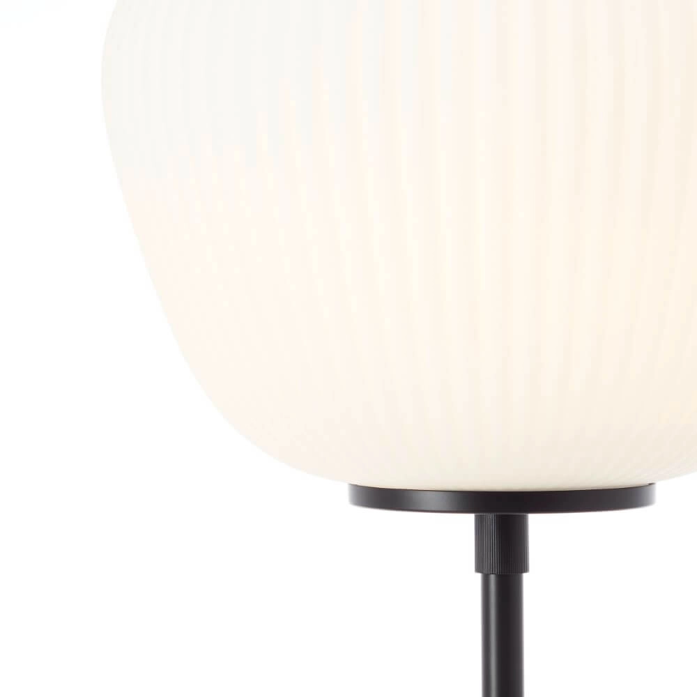 Vloerlamp Kaizen zwart met wit Brilliant 4004353447143