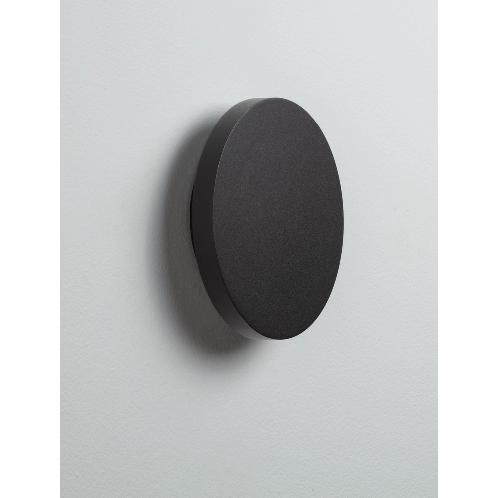 Zwarte wandlamp Nitro design Lyora 5212017453105