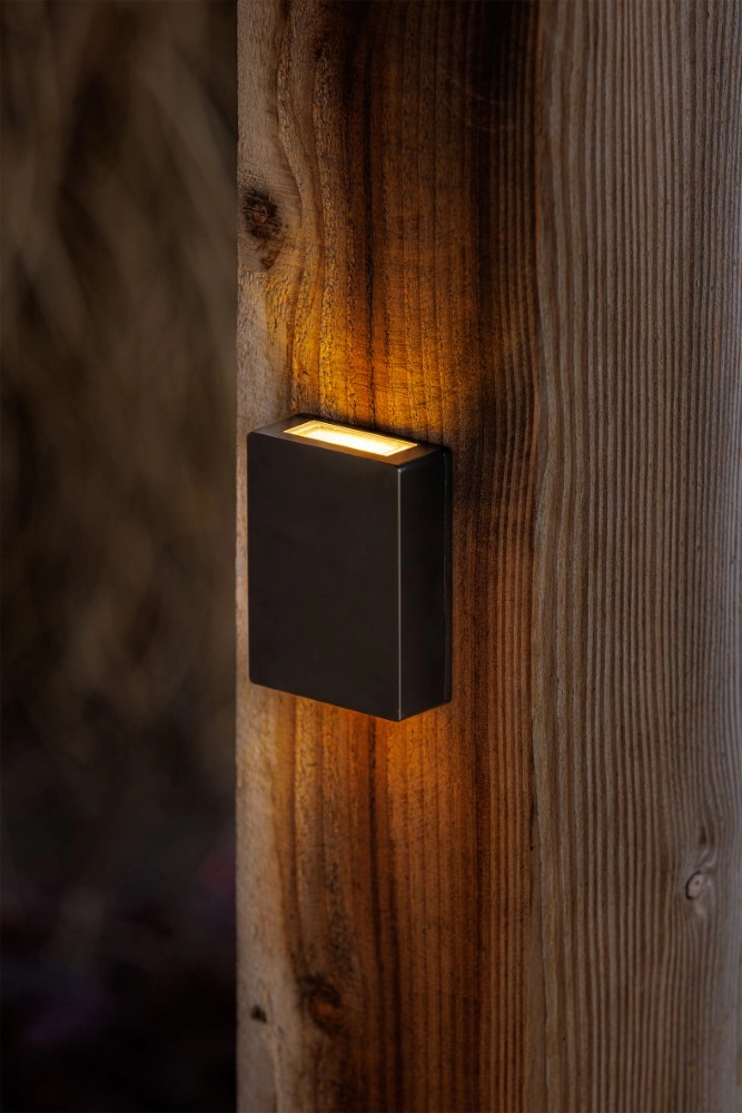 Strakke wandspot Vara zwart up & down GardenLights 8719979284817