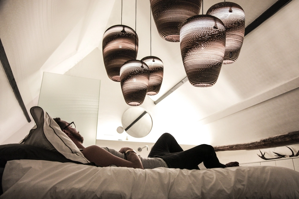 Baggy 640 kartonnen hanglamp Ø 64cm Think Paper 8720165407309