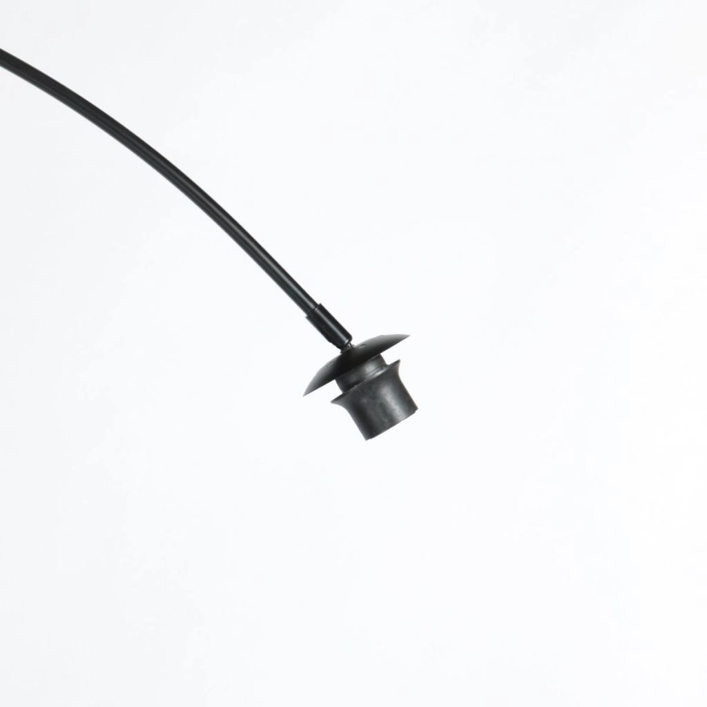 Zwarte vloerlamp Curve met witte kap Ø60cm Steinhauer 8712746185379