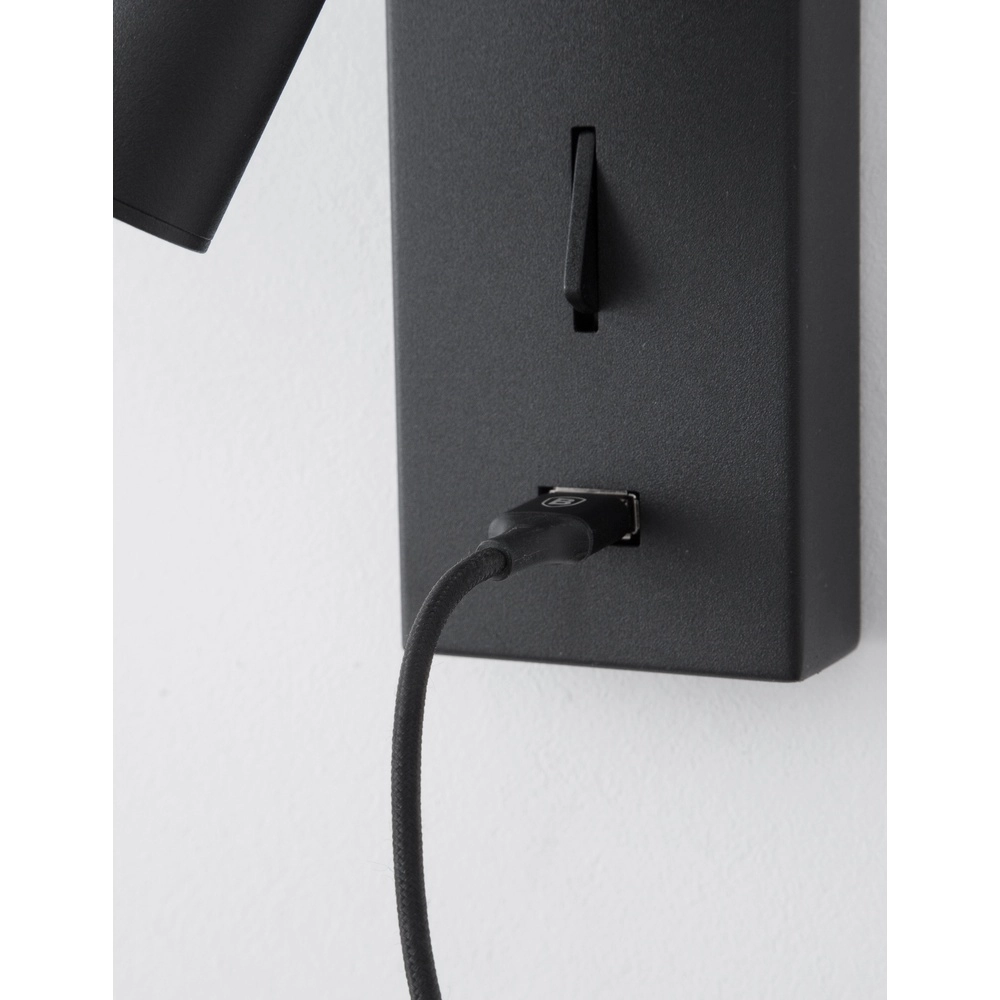 Bedlampje Fuse zwart met usb Lyora 5212017423719