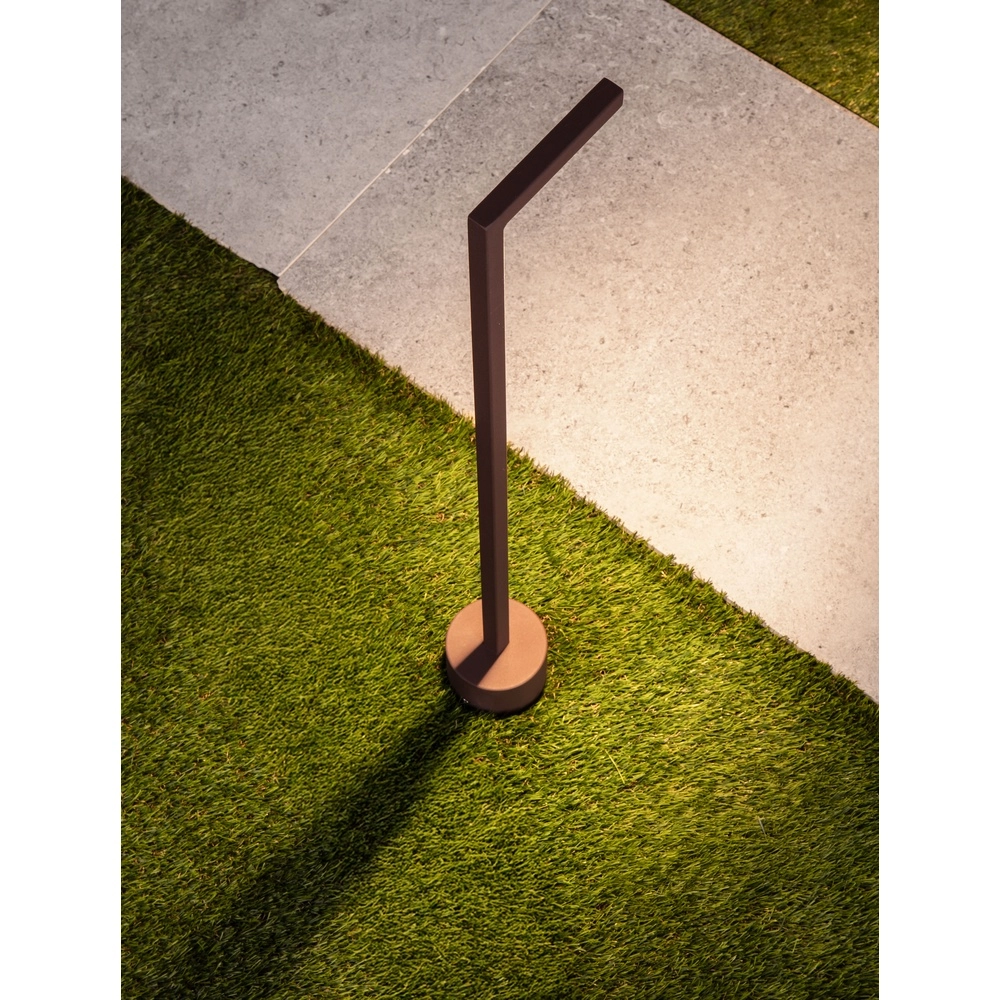 Strakke tuinlamp Pipe roestbruin 64,5cm Lyora 5212017465559