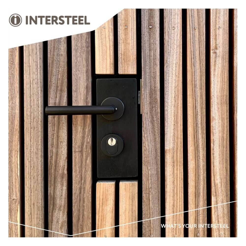 Achterdeurbeslagset rond Backura zwart kerntrekbeveiliging Intersteel 8714186540046