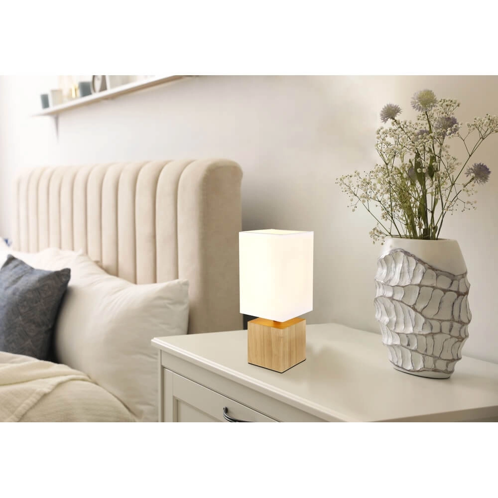 Strakke tafellamp Valentino hout met witte kap Globo 9007371435364
