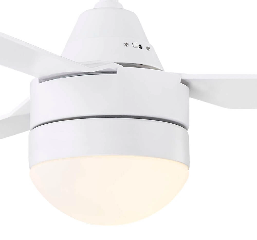 Witte ventilator met lamp Megara Ø 122cm IP55 Beacon 9333509151500